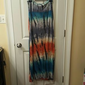 Maxi skirt